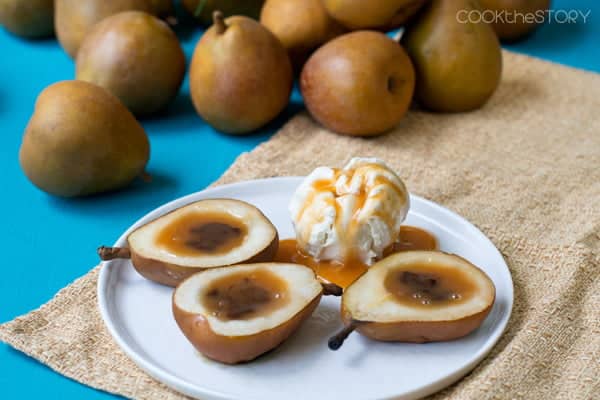 Grilled Pears Filled with Caramel and Chocolate Sauce
