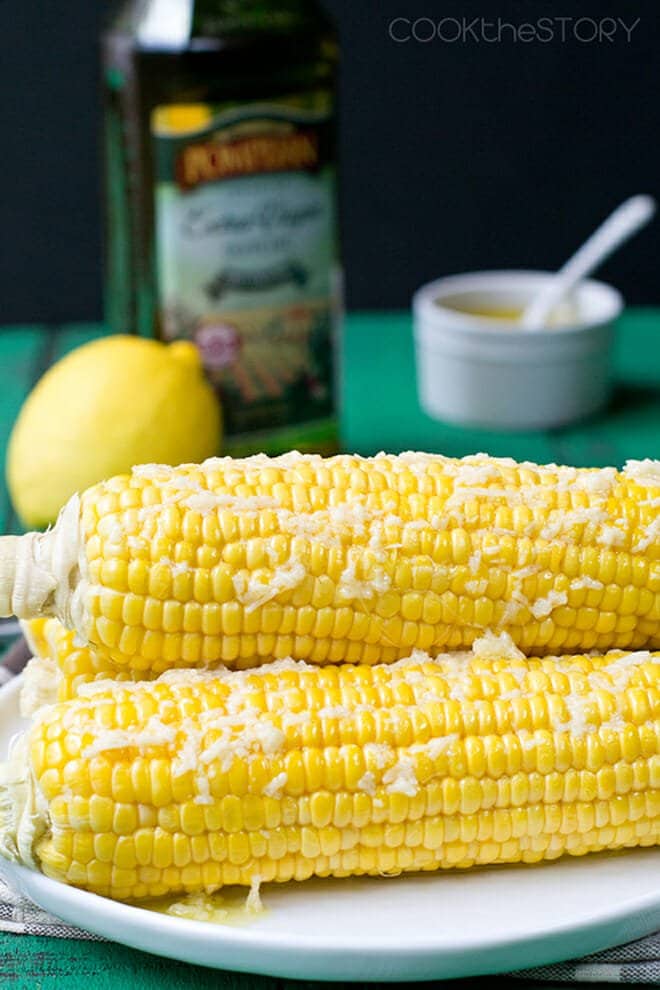 Corn on the cob with Parmesan