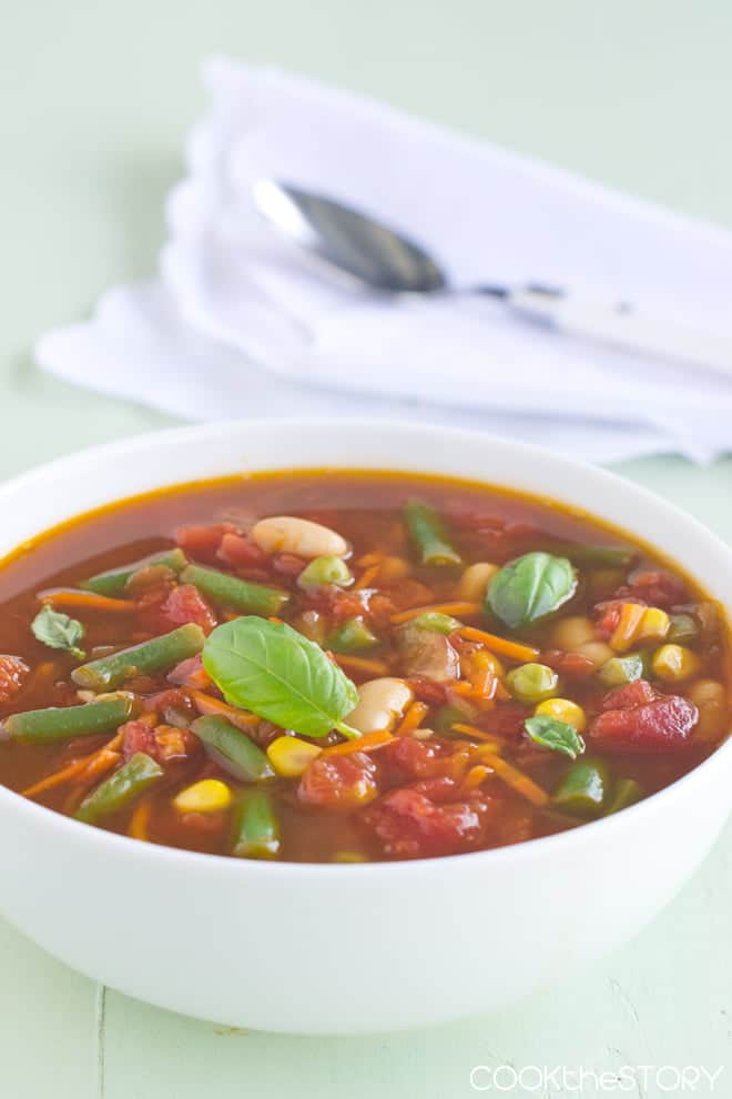 Quick Homemade 15-Minute Vegetable Soup Recipe