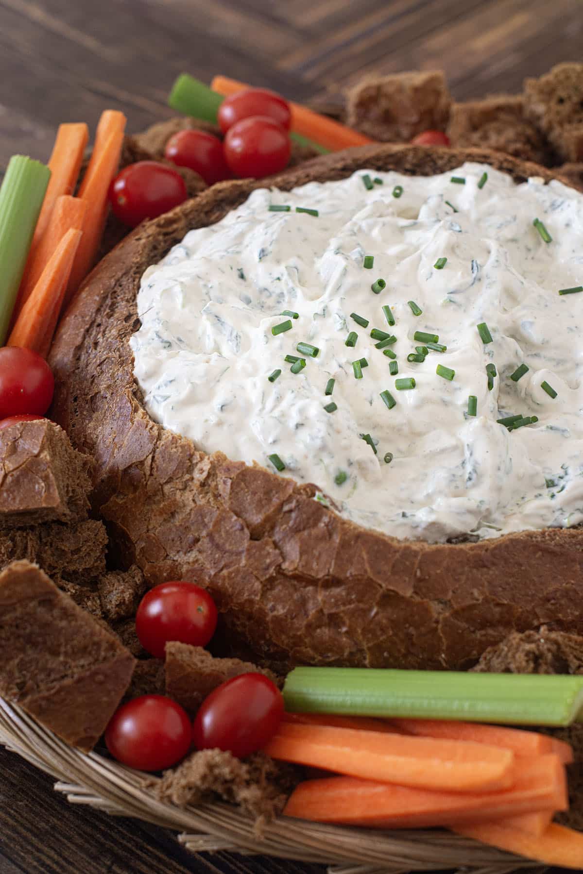 Classic Knorr Spinach Dip In A Bread Bowl